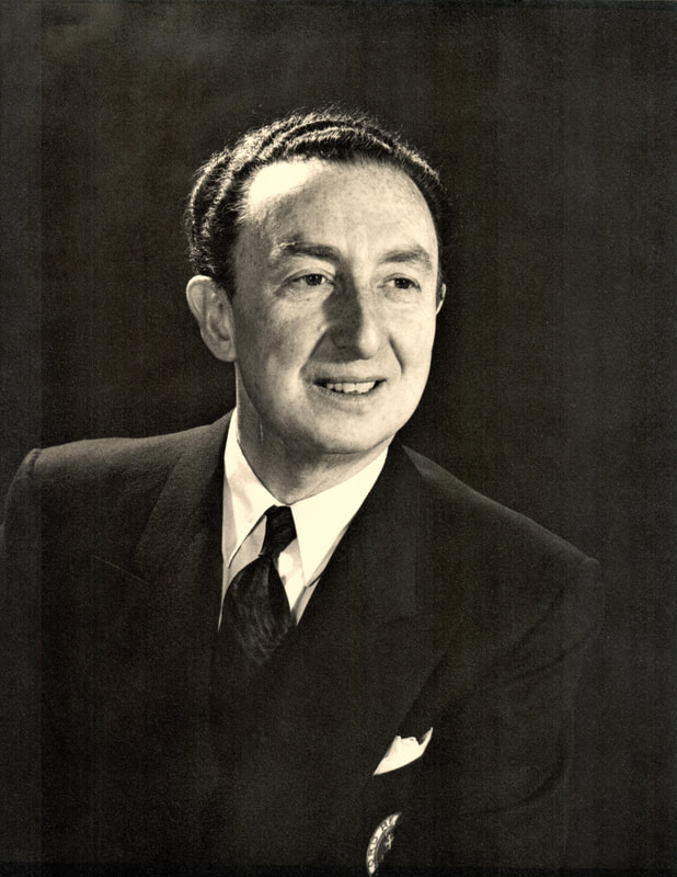 Harry Raginsky
Commodore 1952-1953